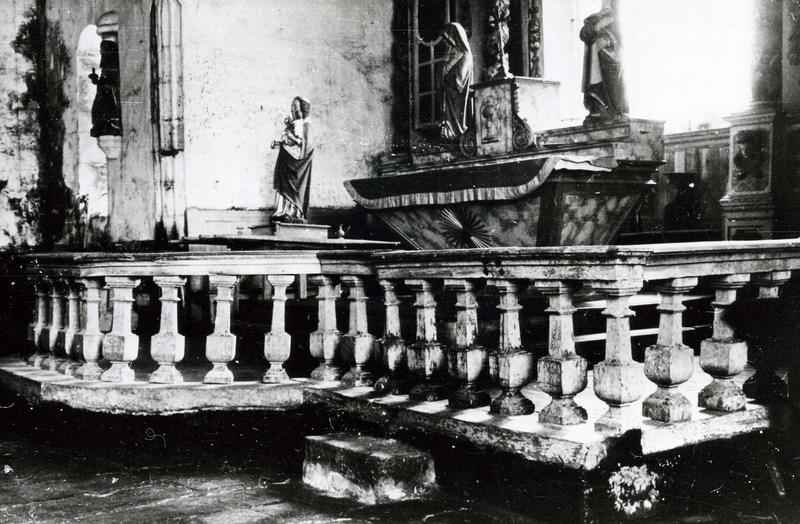 clôture de choeur (table de communion) - © Monuments historiques