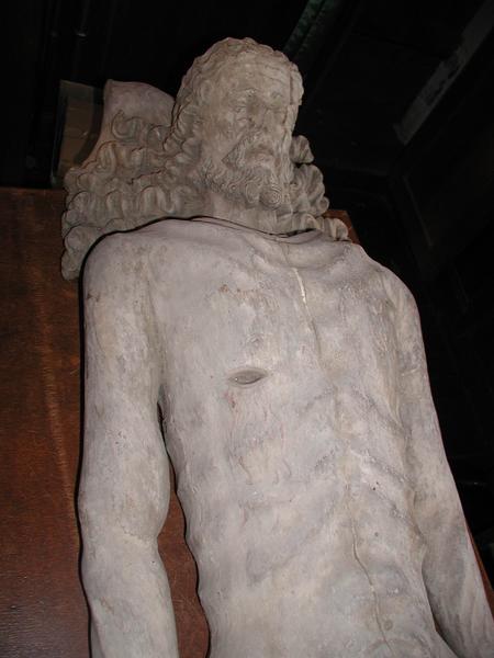 statue : Christ gisant - © Monuments historiques