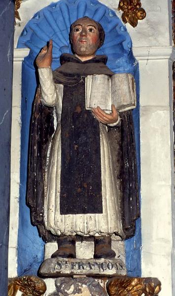 autel et retable du croisillon nord, ses deux statues : Saint François et Saint Marc et son tableau : Le Rosaire