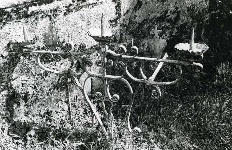 deux chandeliers (portes-cierges) - © Monuments historiques