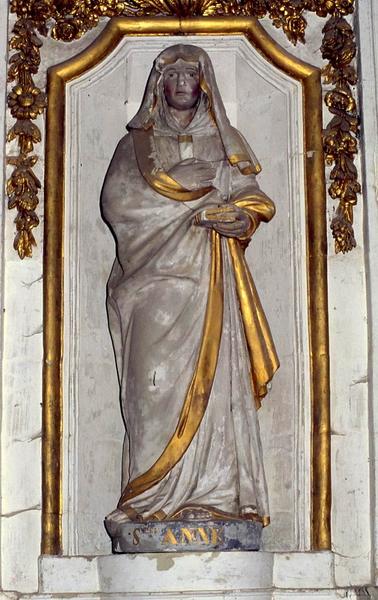 autel (maître-autel), retable et trois statues : Saint Joachim, Sainte Anne et Vierge à l'Enfant - © Monuments historiques