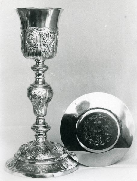calice et patène n°1 - © Monuments historiques
