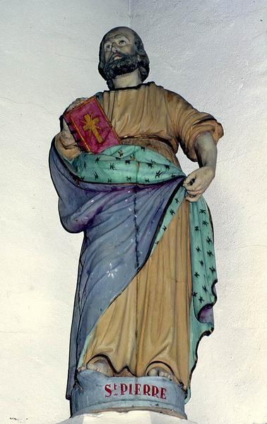 quatre statues :Saint Pierre - © Monuments historiques