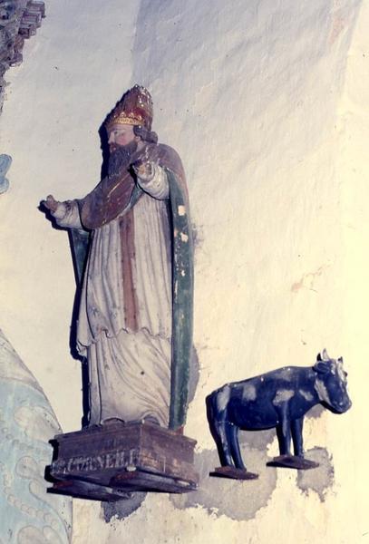 groupe sculpté : Saint Corneille et son boeuf