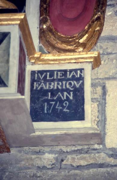 statue : Inscription soubassement niche de Saint Jospeh