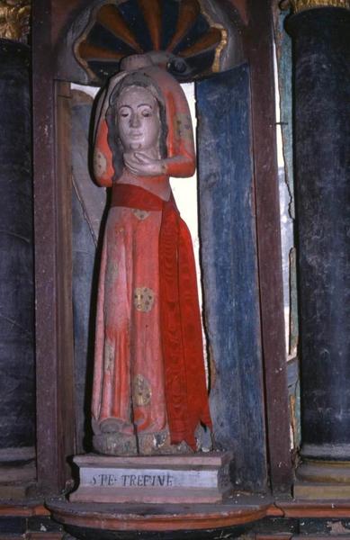 retable, tableau : Meurtre de sainte Tréphine et deux statues : Sainte Tréphine - © Monuments historiques