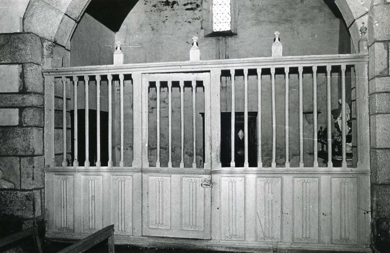 clôture de chapelle (clôture de sacristie) - © Monuments historiques