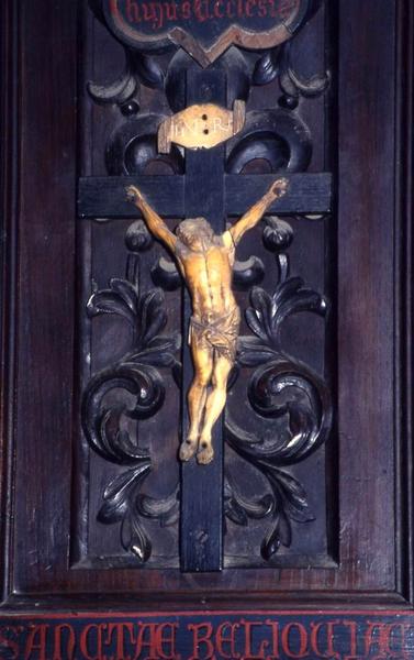 croix (crucifix) - © Monuments historiques