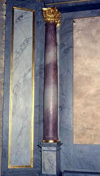 retable du croisillon nord : colonne - © Monuments historiques