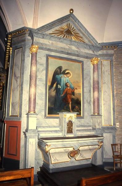 autel et retable du croisillon sud et son tableau : Ange Gardien - © Monuments historiques
