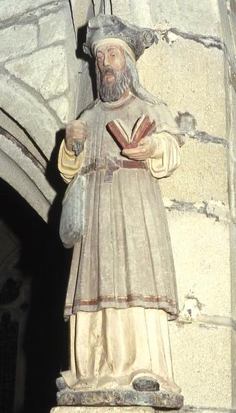 statue : Saint Yves