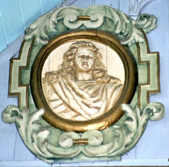 autel (maître-autel), bas-reliefs (médaillons) : Louis XIV
