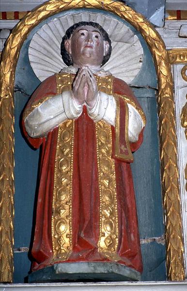 autel et retable latéraux sud, statue : Saint Etienne