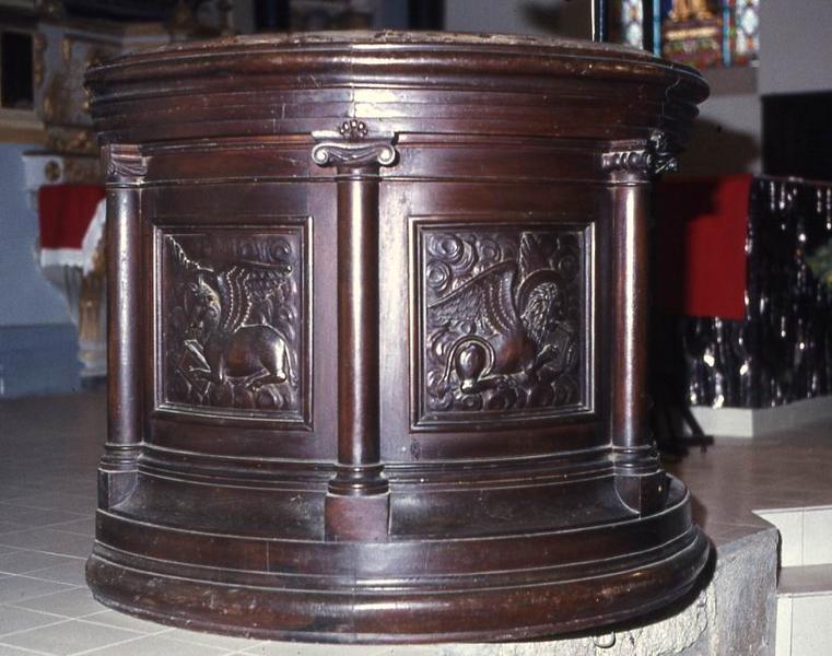 cuve de chaire à prêcher - © Monuments historiques
