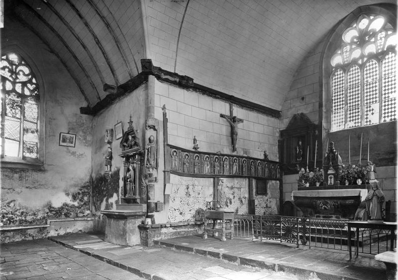 autel et tabernacle, table de communion, autel latéral transept nord