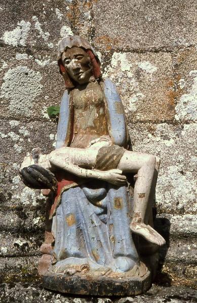 groupe sculpté : Vierge de Pitié