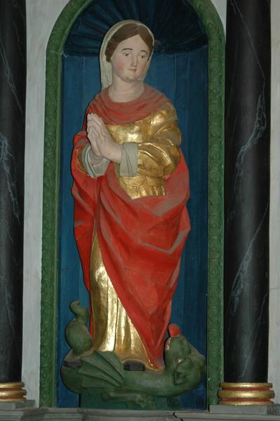 retable latéral nord et deux statues :  Sainte Marguerite