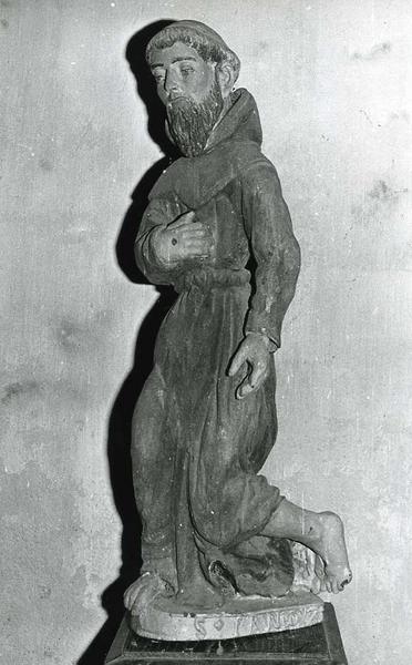 statue : Saint François aux stigmates