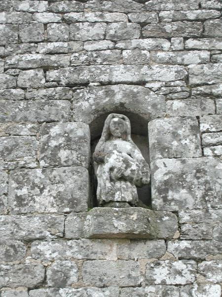 groupe sculpté : Vierge de Pitié - © Monuments historiques