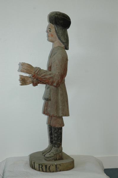 statue : Saint Maur