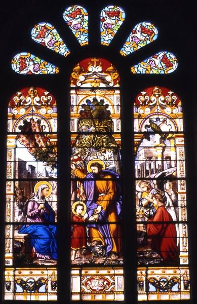 verrière (maîtresse-vitre) : Sainte Famille - © Monuments historiques