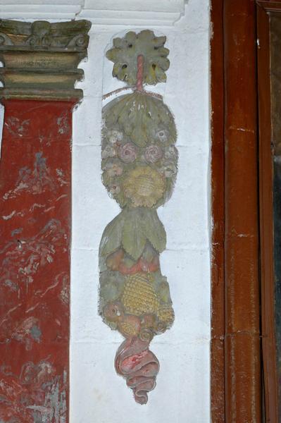 retable : guirlande de fleurs n°2