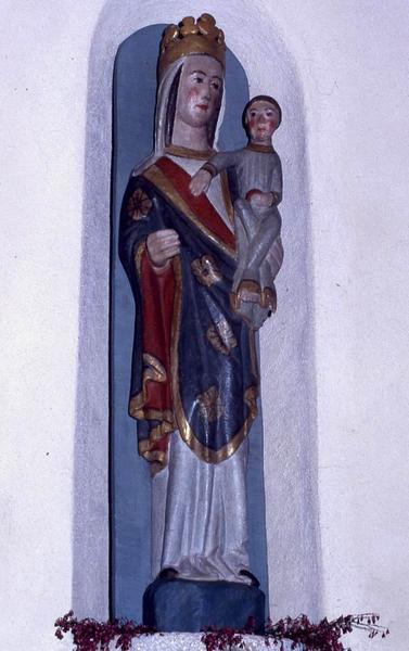 statue : Vierge à l'Enfant