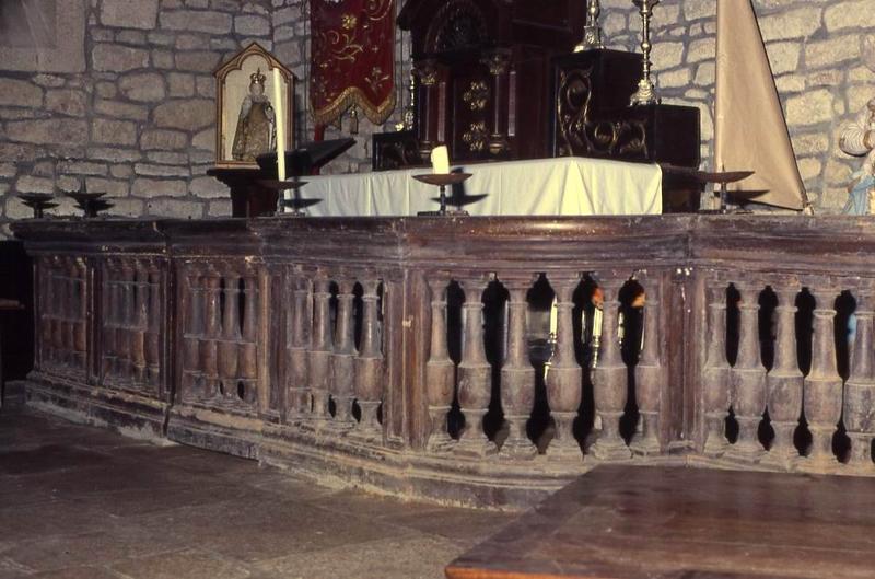 clôture de choeur (table de communion) - © Monuments historiques