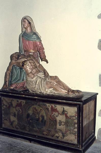 Coffre décoré d'une peinture (antependium ?) : Vierge à l'Enfant