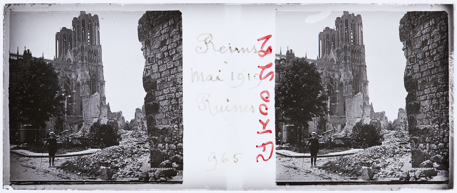 Destructions dans le quartier de la cathédrale