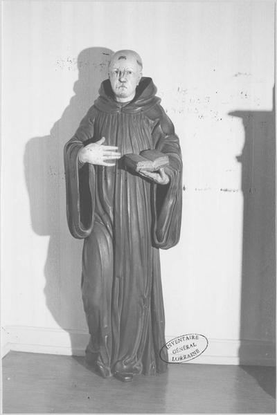 statue : saint Benoît (de face)