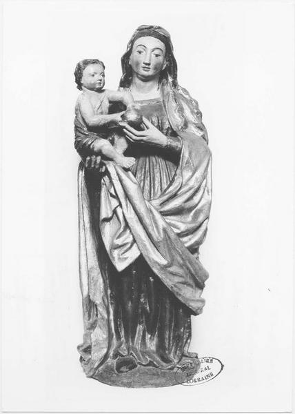 statue : Vierge à l'Enfant