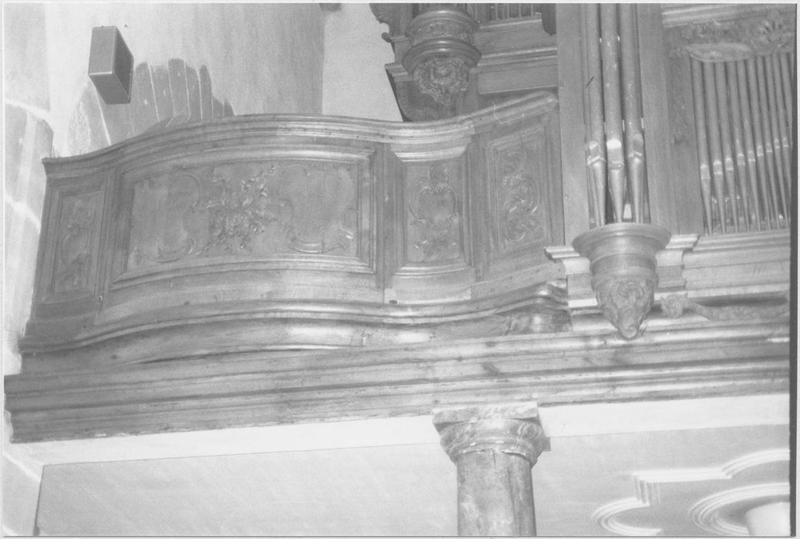 orgue de tribune : tribune et buffet d'orgue (balustrade côté gauche)