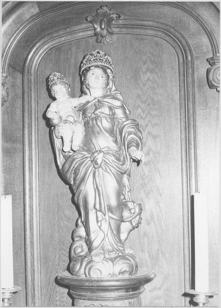 statue : Vierge à l'Enfant (autel secondaire nord)