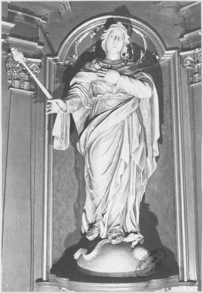 statue : le Vierge (autel secondaire de la Vierge)