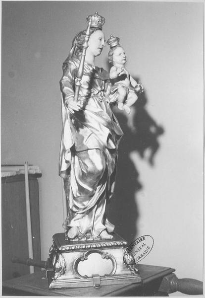 statue, socle : Vierge à l'Enfant