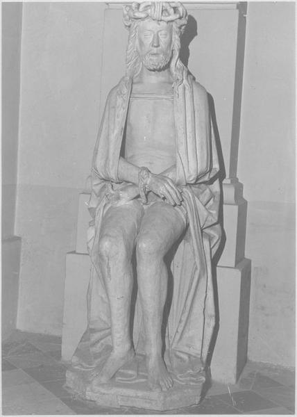 statue : Christ de Pitié dit bon-Dieu de Pitié