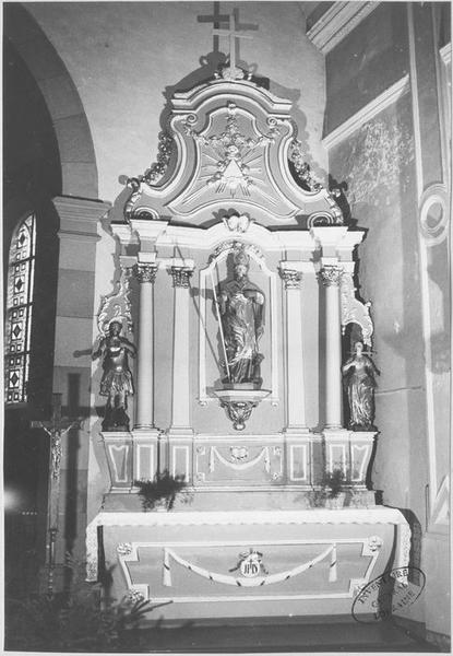 autel, retable, 3 statues : saint Hubert, saint Donat, sainte Lucie (autel latéral Sud)