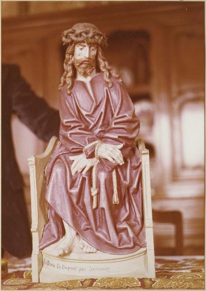 statue : Christ de Pitié dit bon-Dieu de Pitié