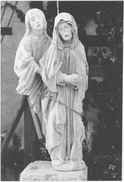 groupe sculpté : Vierge et saint Jean