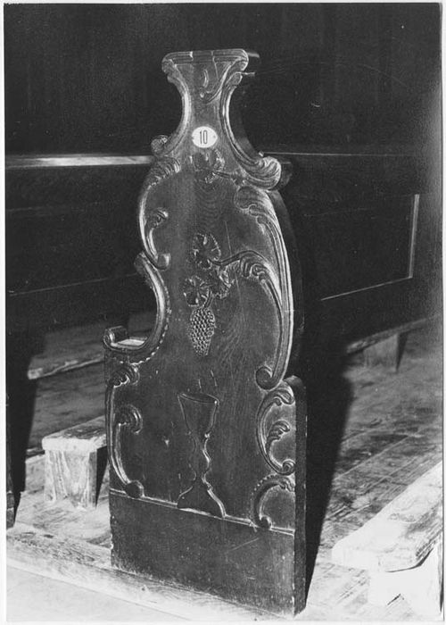 banc de fidèles, détail