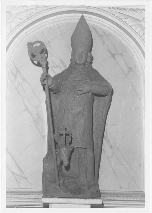 statue : Saint Hubert