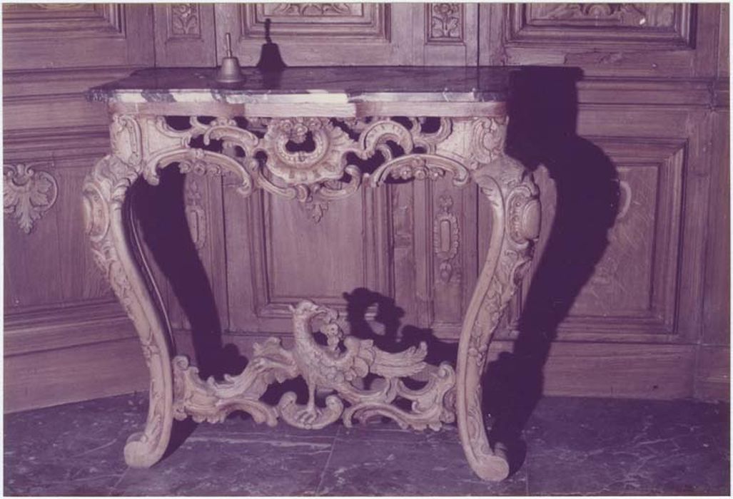 lambris de revêtement, détail d’une console