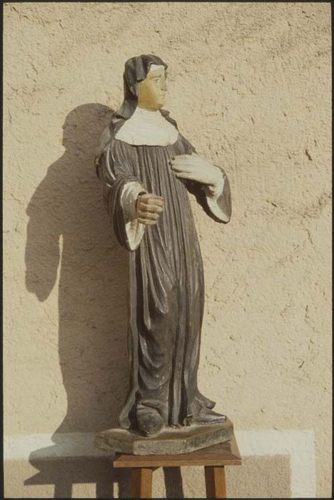 statue : Sainte Walburge