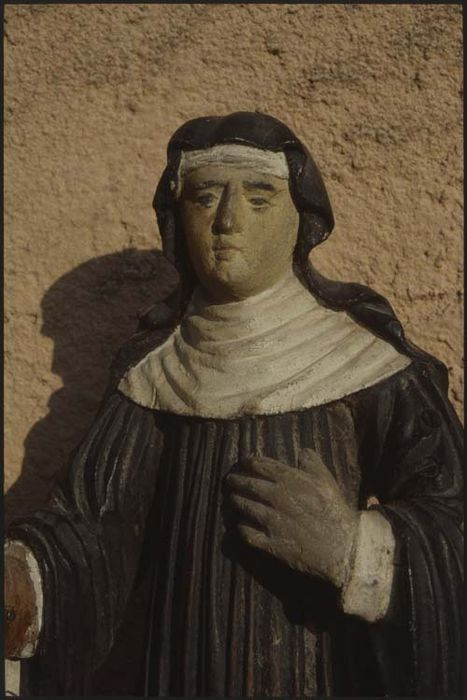 statue : Sainte Walburge, vue partielle