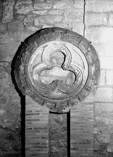 Clef de voûte, pierre