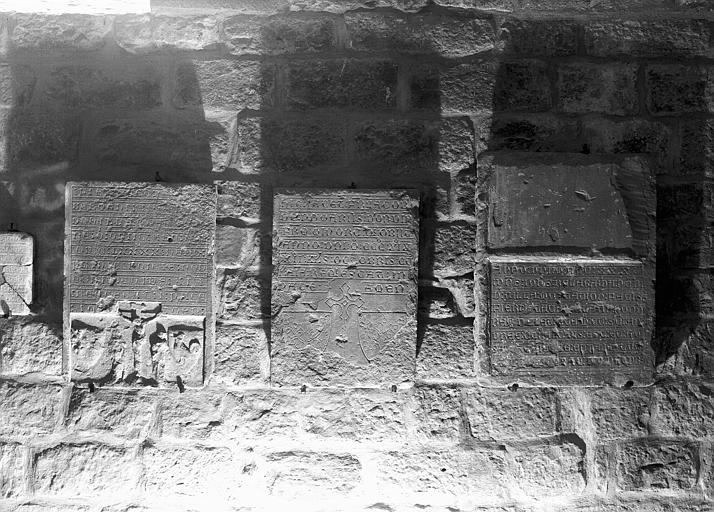 Pierre sculptée : inscription funéraire - © Ministère de la Culture (France), Médiathèque du patrimoine et de la photographie, diffusion RMN-GP