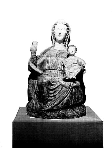 Statue en bois polychromé : Vierge à l'Enfant