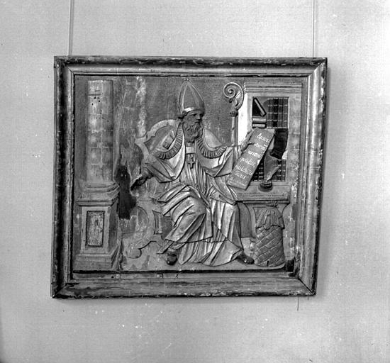 Bas-relief en bois doré : saint Ambroise - © Ministère de la Culture (France), Médiathèque du patrimoine et de la photographie, diffusion RMN-GP