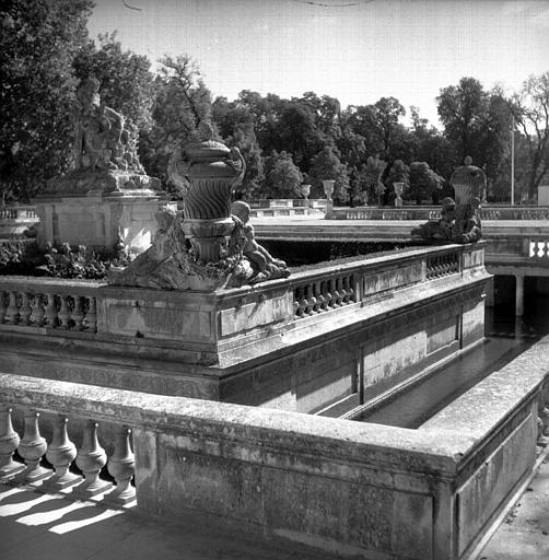 Bassin inférieur des anciens bains romains